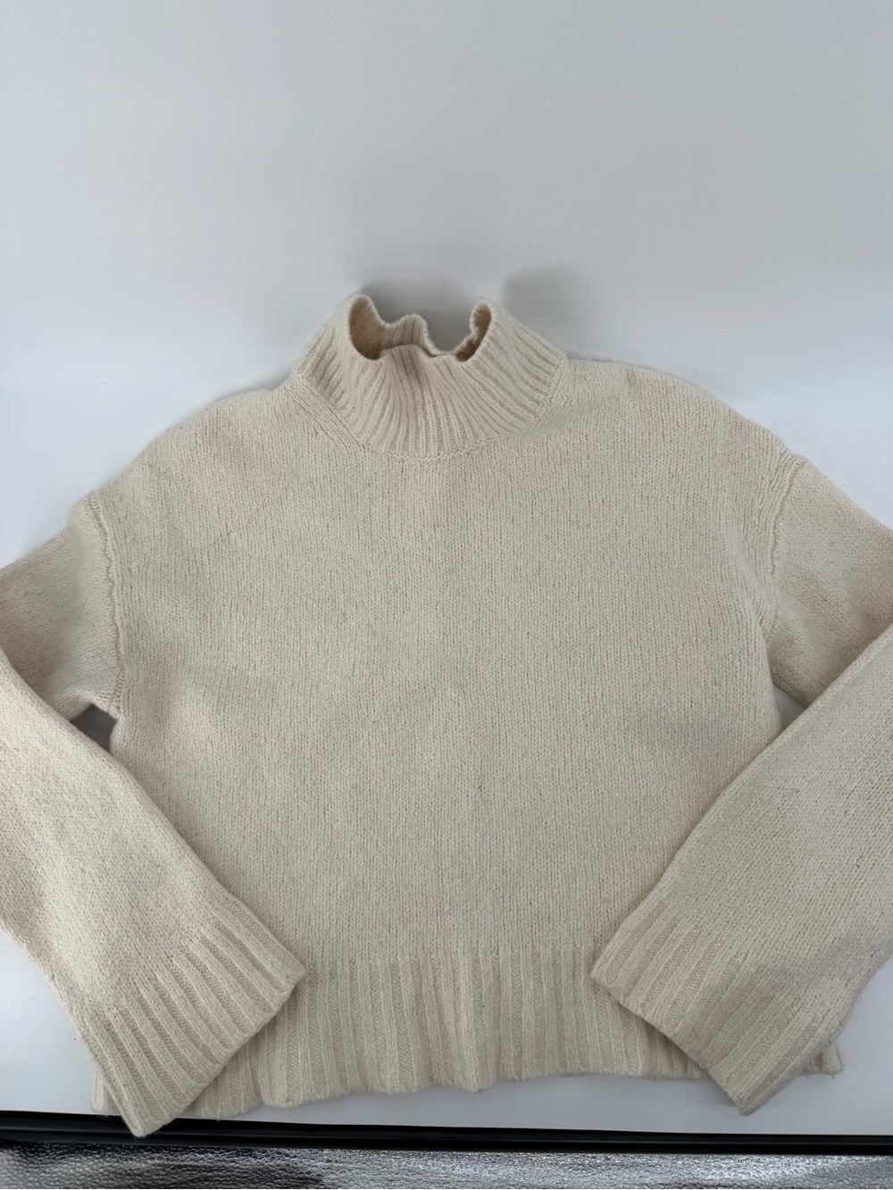 Everlane The Cloud Oversized Turtleneck Sweater Cream Alpaca Merino Wool Blend M